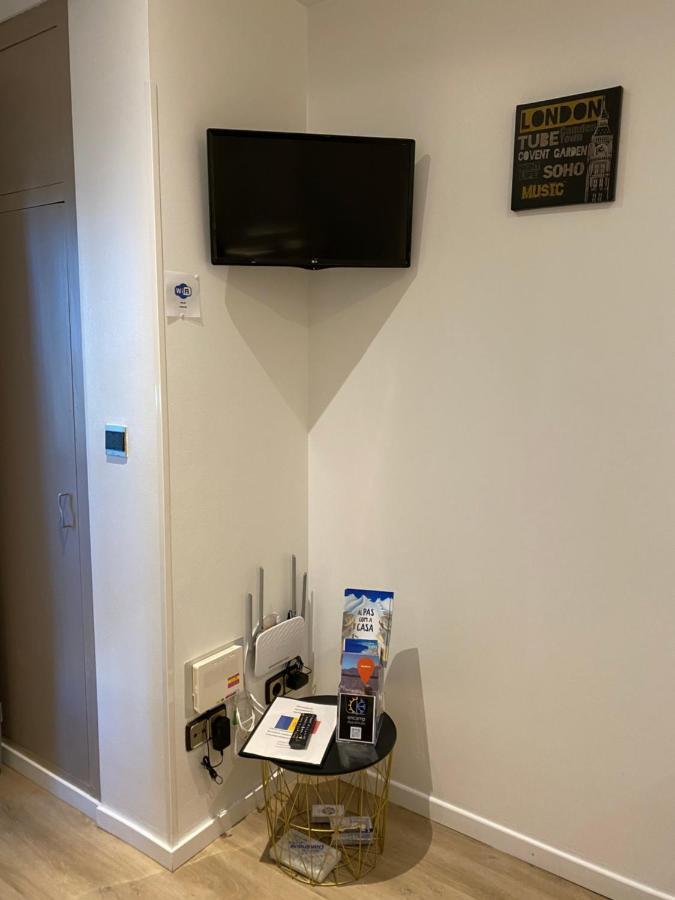 Prober_Consuegra Apartment Pas De La Casa Bagian luar foto
